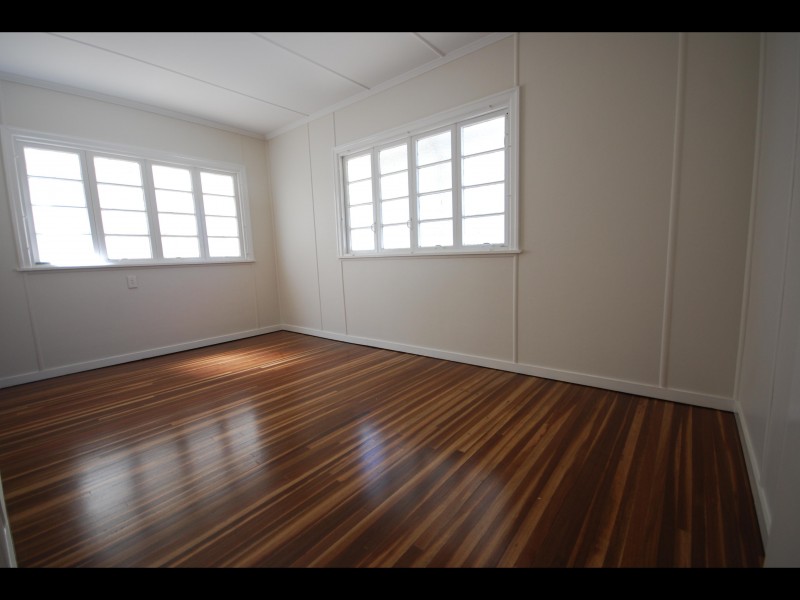 12 Oak Street, Yeppoon QLD 4703