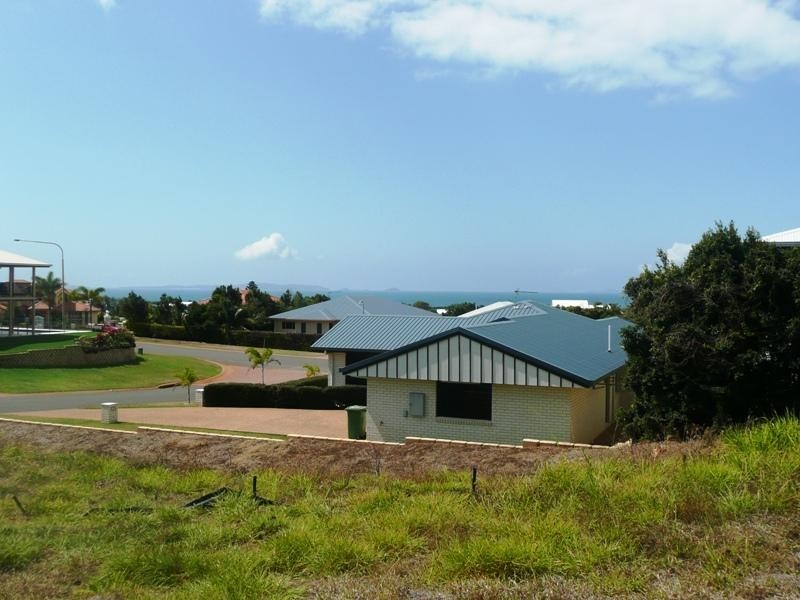 5 Mana Av, Yeppoon QLD 4703