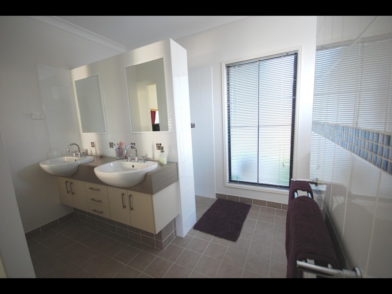 3 Spinnaker Drive, Yeppoon QLD 4703