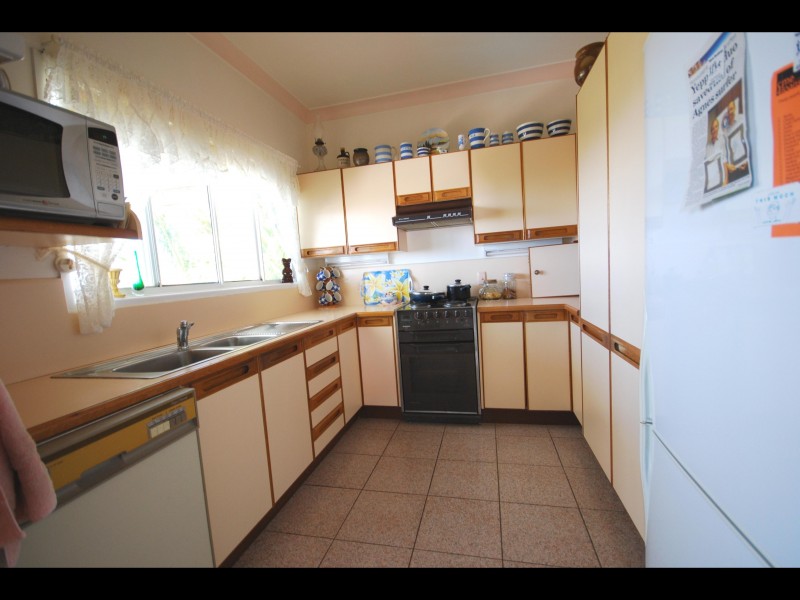 30 Seaview Road, Yeppoon QLD 4703