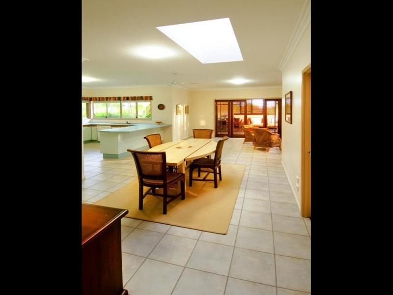 27 CATHERINE AV, Yeppoon QLD 4703
