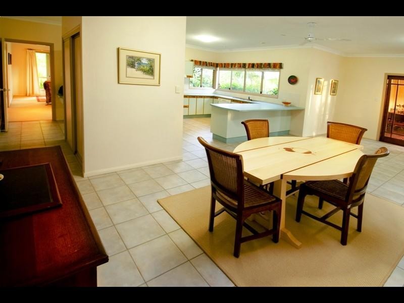 27 CATHERINE AV, Yeppoon QLD 4703