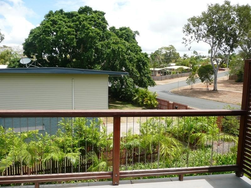 11 27 – 29 Cedar Ave, Yeppoon QLD 4703
