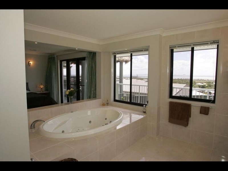 15 Mana Avenue, Yeppoon QLD 4703