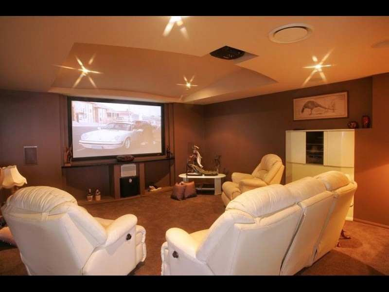 15 Mana Avenue, Yeppoon QLD 4703