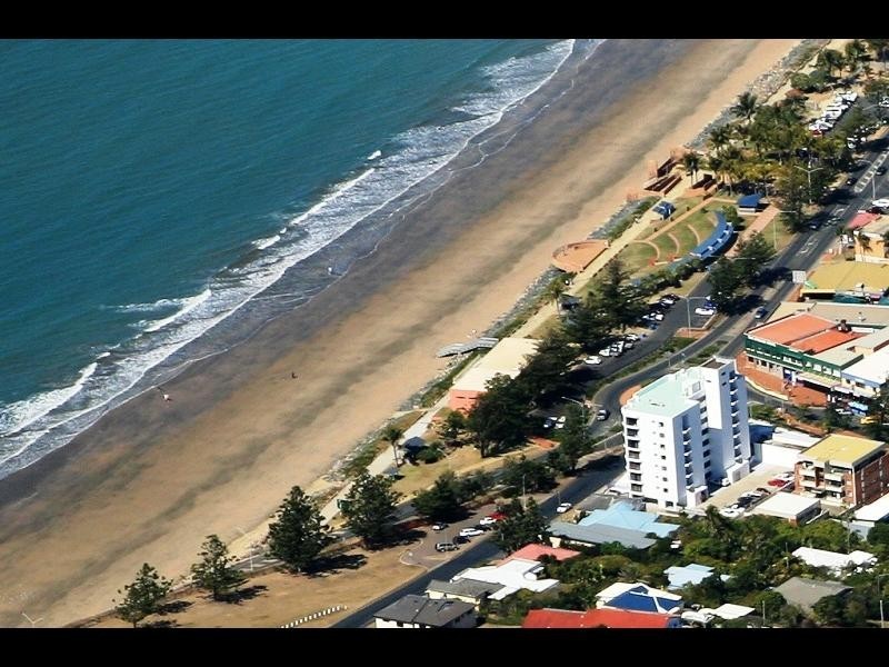 Unit 106 4 Adelaide St, Bayview Towers, Yeppoon QLD 4703