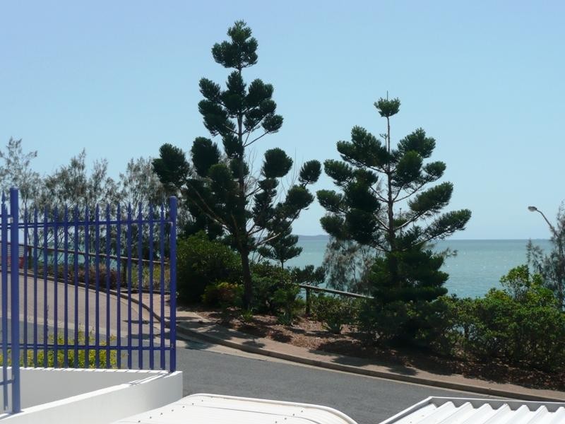 Unit 106 4 Adelaide St, Bayview Towers, Yeppoon QLD 4703