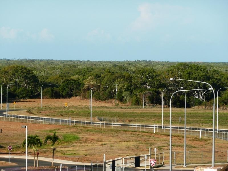 8 Priors Pocket, Yeppoon QLD 4703