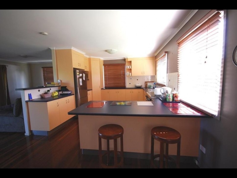 18 School Street, Yeppoon QLD 4703