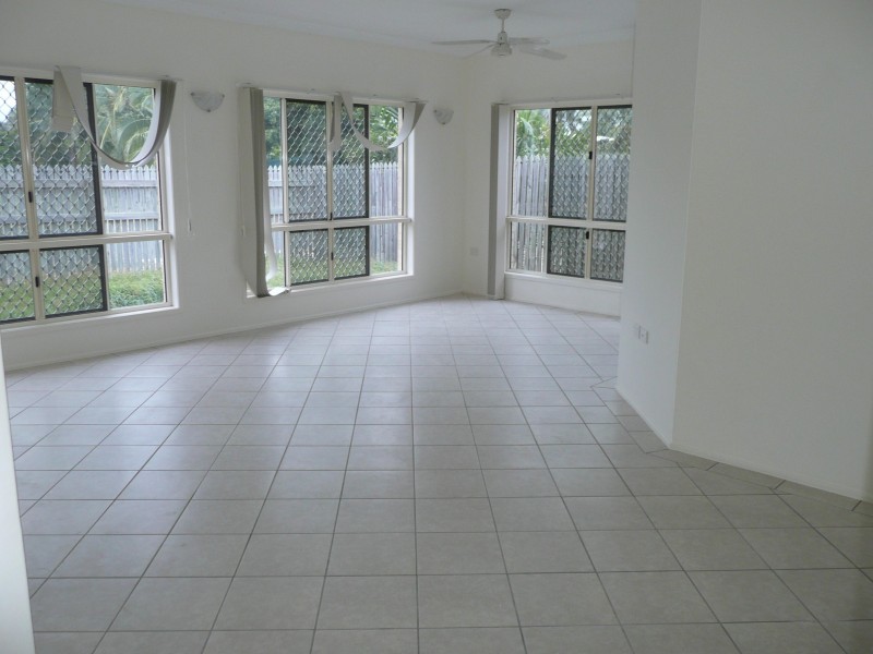 18 Corbett Street, Yeppoon QLD 4703