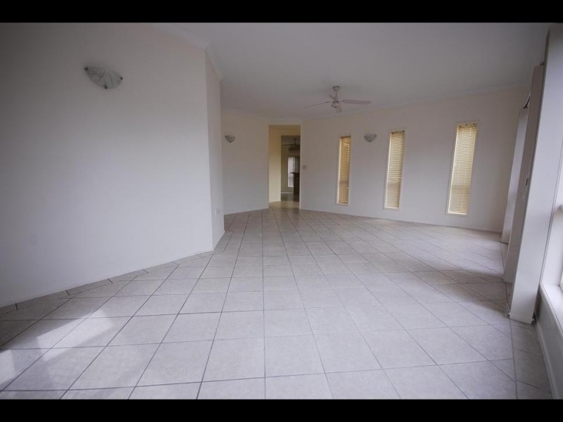 18 Corbett Street, Yeppoon QLD 4703