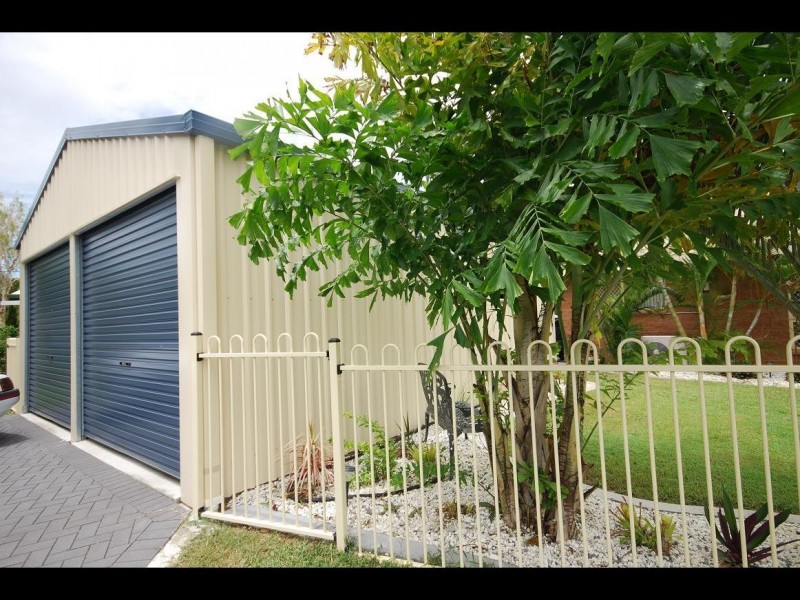 6  Veronica Street, Kinka Beach QLD 4703