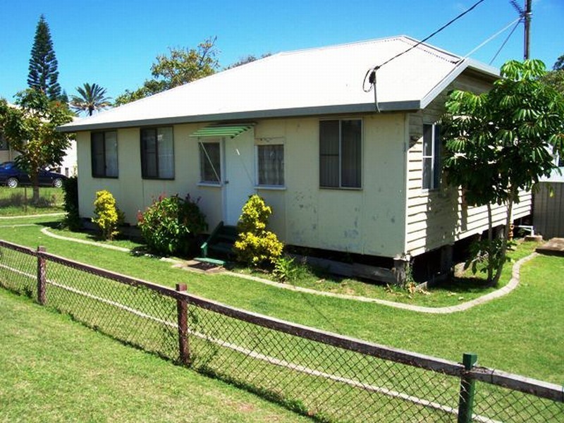 4 Spring Street, Yeppoon QLD 4703