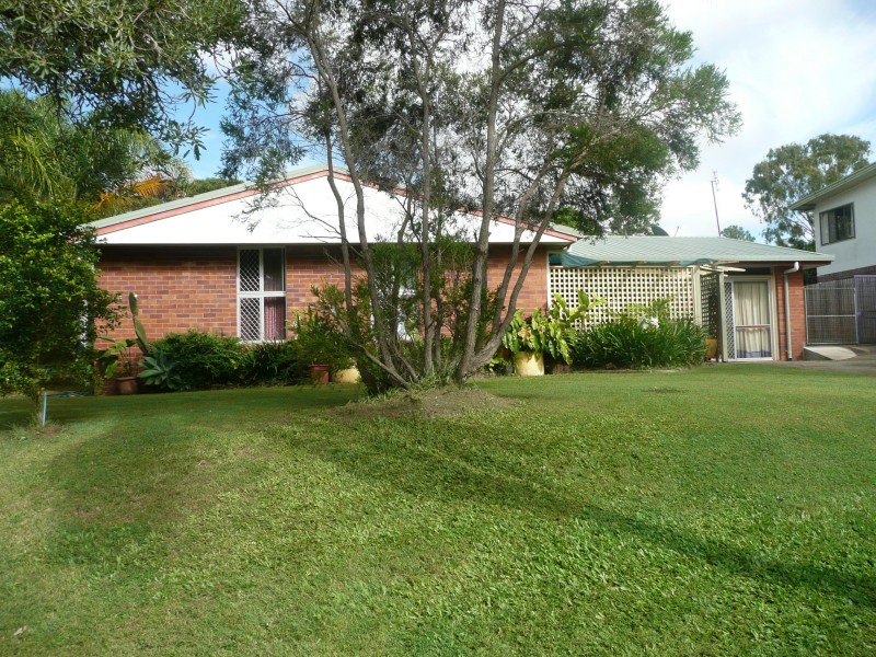 16 Caroline Street, Yeppoon QLD 4703