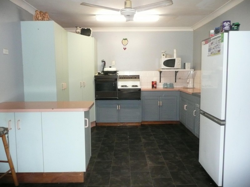 16 Caroline Street, Yeppoon QLD 4703