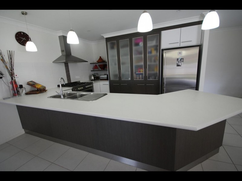 38 Saltwater Court, Mulambin QLD 4703