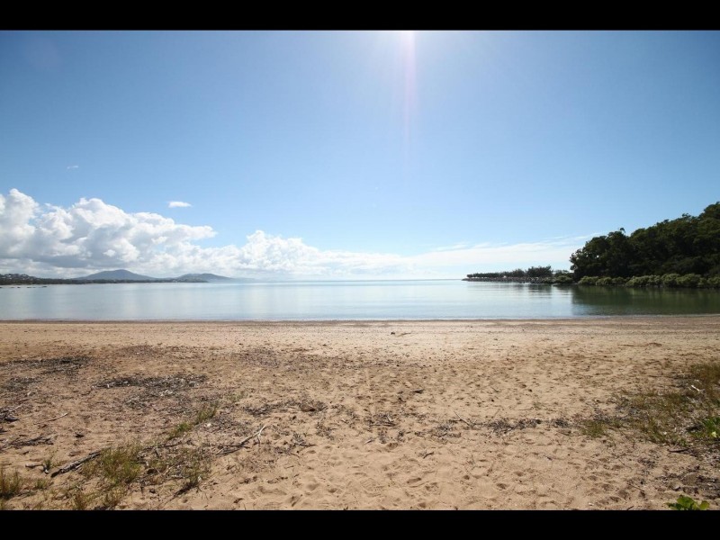 14 Rosslyn Street, Yeppoon QLD 4703