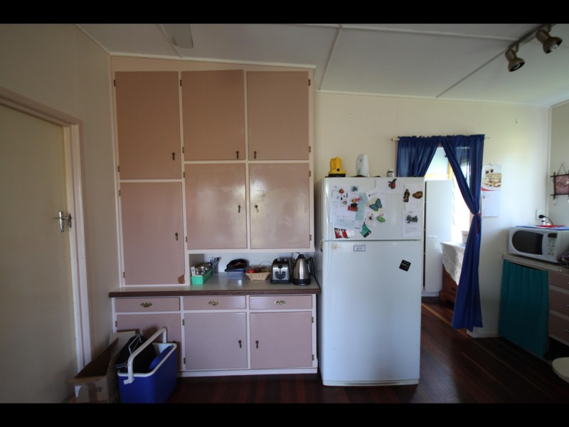 14 Rosslyn Street, Yeppoon QLD 4703