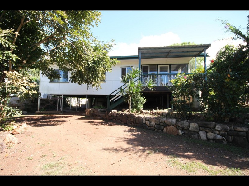 32 Tucker Street, Yeppoon QLD 4703