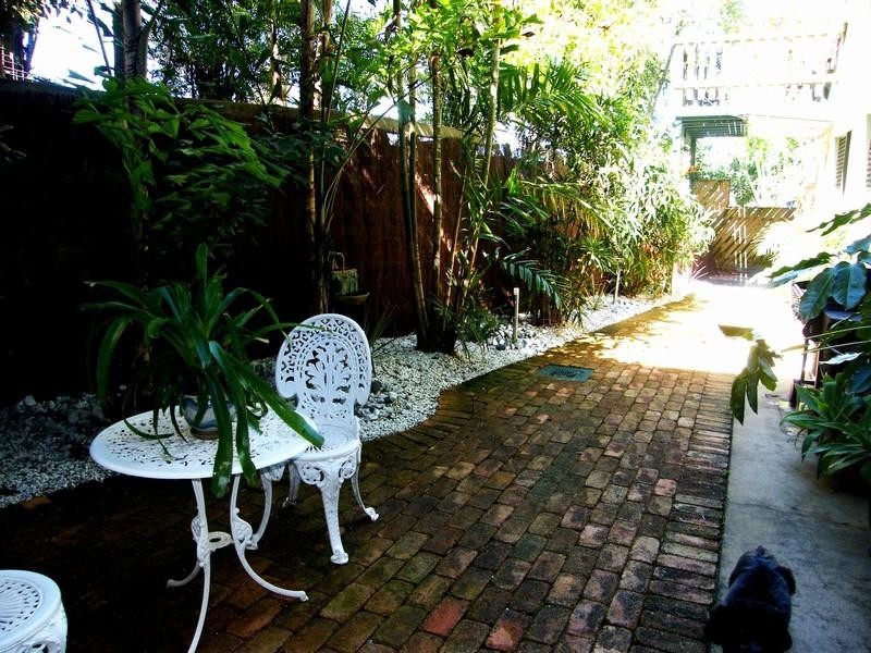 6/33 Scenic Hway, Cooee Bay QLD 4703