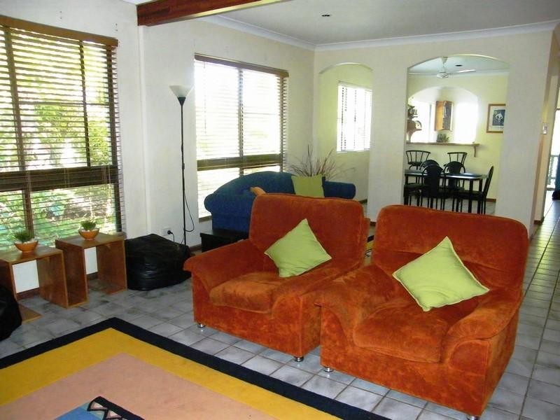 6/33 Scenic Hway, Cooee Bay QLD 4703