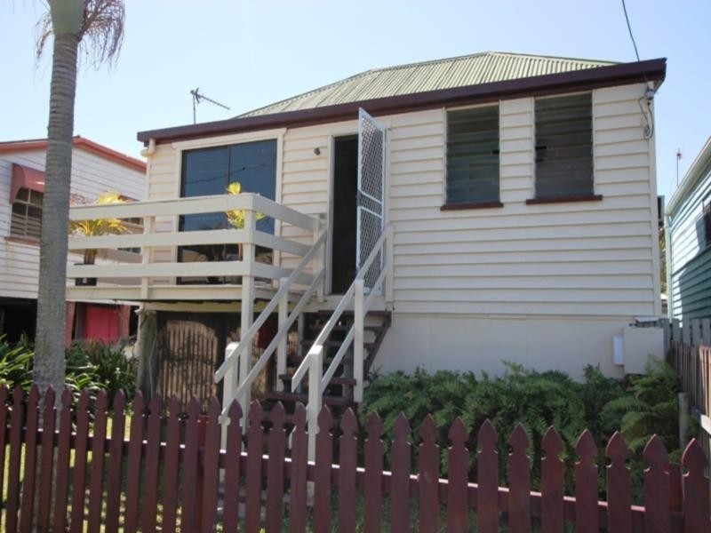7 JEFFRIES ST, Yeppoon QLD 4703
