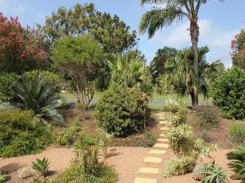 11 CARBEEN DRIVE, Yeppoon QLD 4703