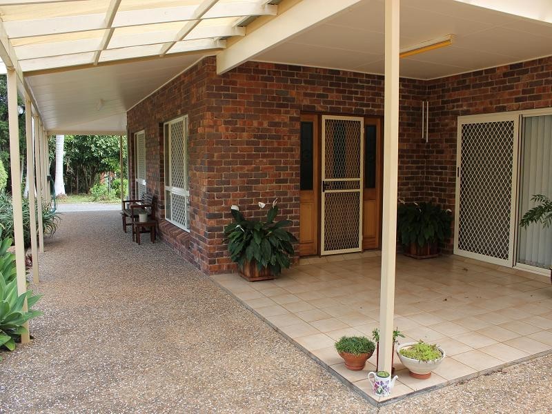 11 CARBEEN DRIVE, Yeppoon QLD 4703