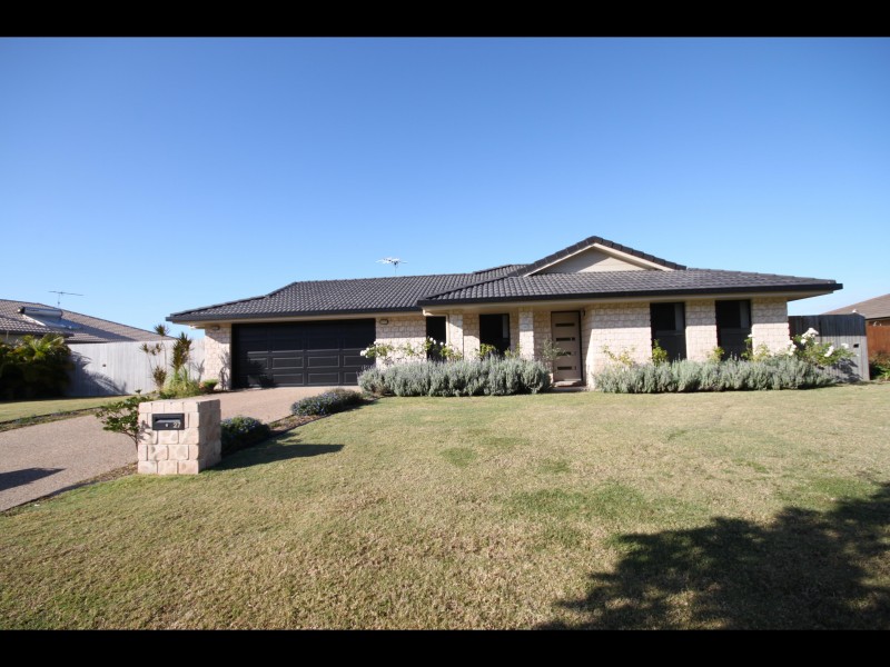 27 Saltwater Crescent, Mulambin QLD 4703