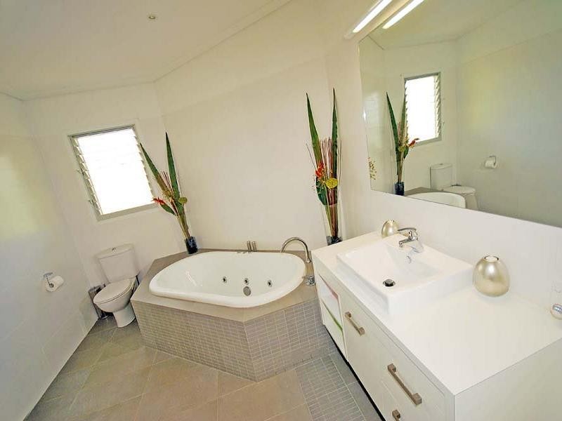 5 Mavis Close, Yeppoon QLD 4703