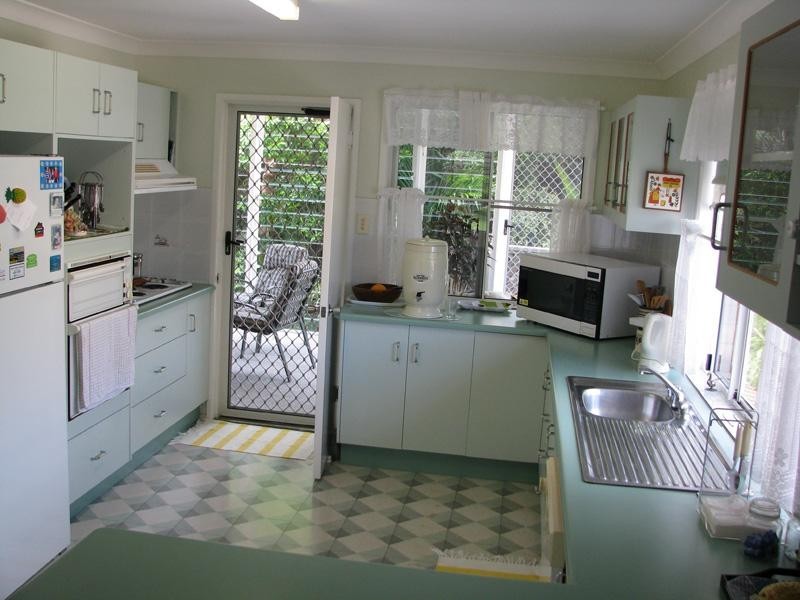 7 Barnes Street, Yeppoon QLD 4703