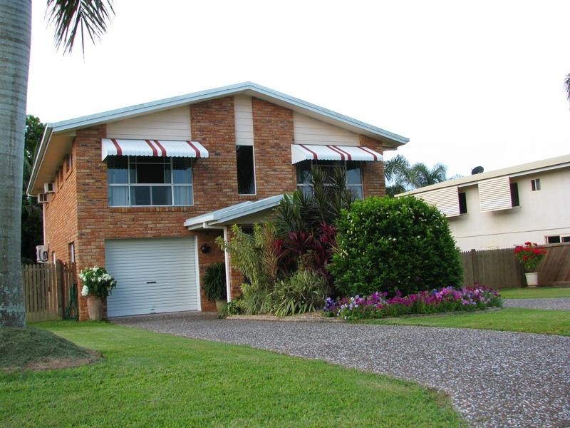 7 Barnes Street, Yeppoon QLD 4703