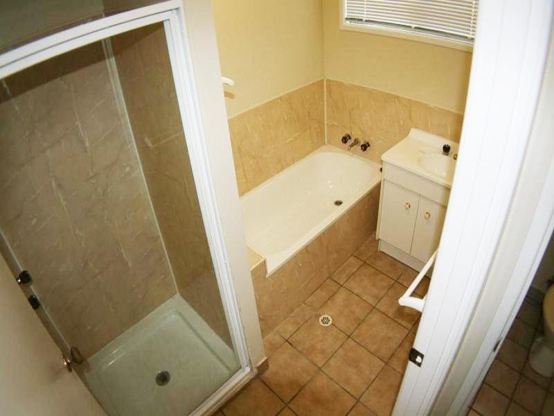 27 Singleton Street, Zilzie QLD 4710