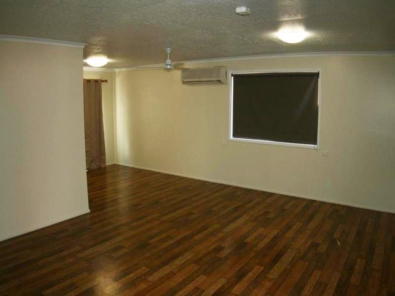 27 Singleton Street, Zilzie QLD 4710