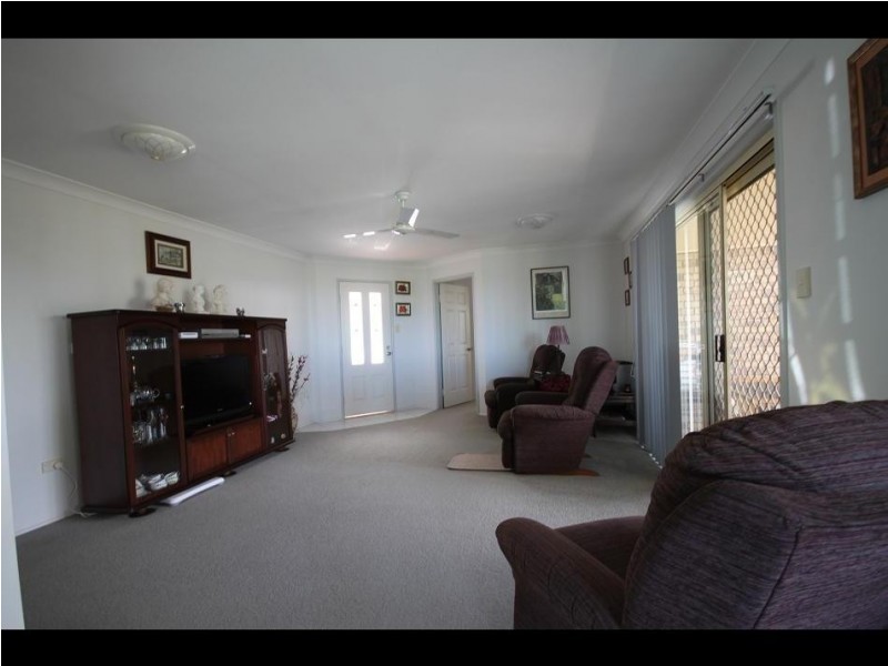 2/8 Pacific Drive, Yeppoon QLD 4703