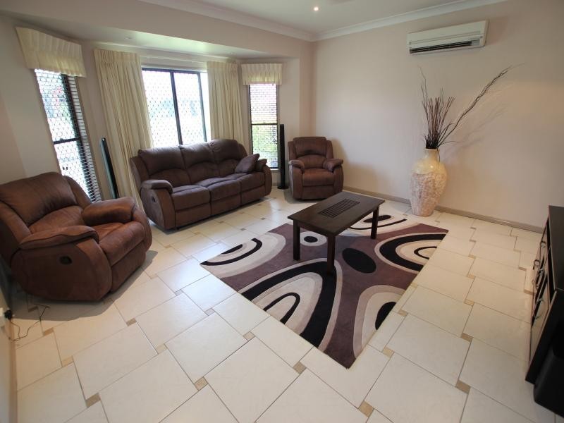 7 Magpie Av, Yeppoon QLD 4703