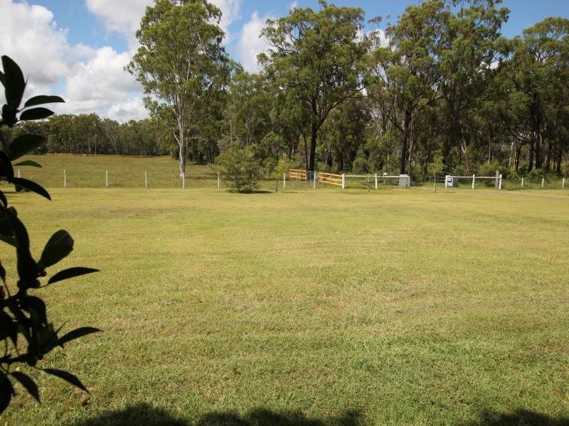 142 Peckovers Rd, Cawarral QLD 4702