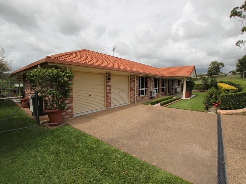 31 to 33 Fred Lawn Dve, Yeppoon QLD 4703