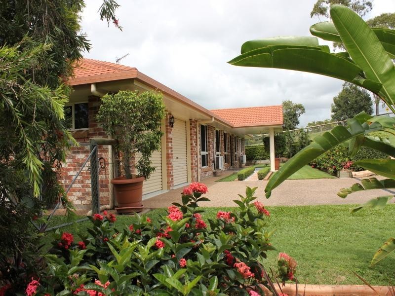 31 to 33 Fred Lawn Dve, Yeppoon QLD 4703