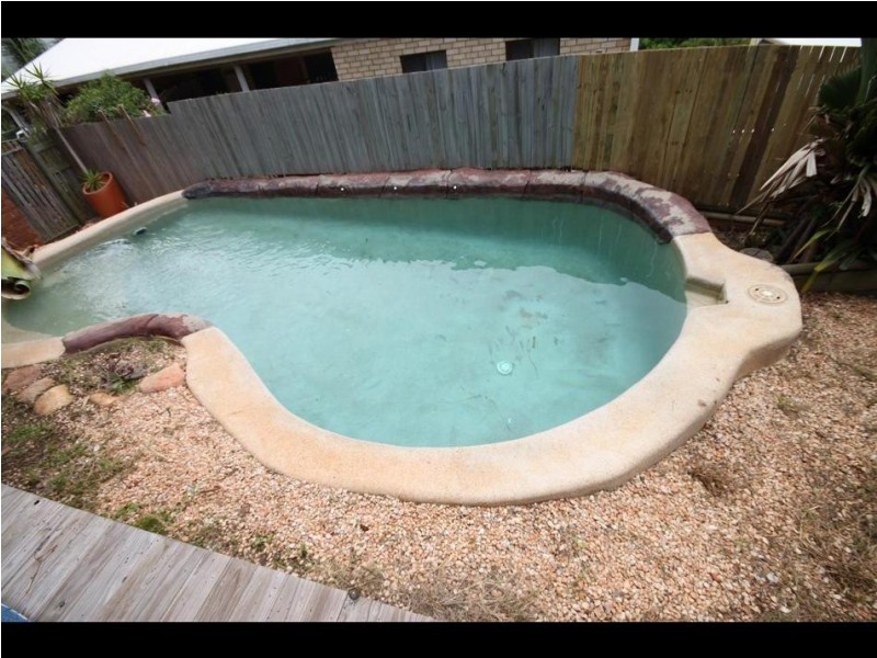 10 BAGLOW AVENUE, Yeppoon QLD 4703