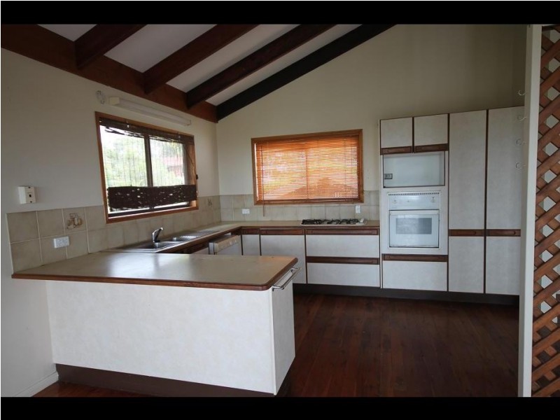 10 BAGLOW AVENUE, Yeppoon QLD 4703