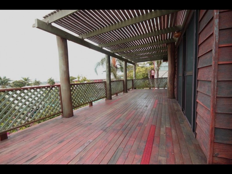 10 BAGLOW AVENUE, Yeppoon QLD 4703