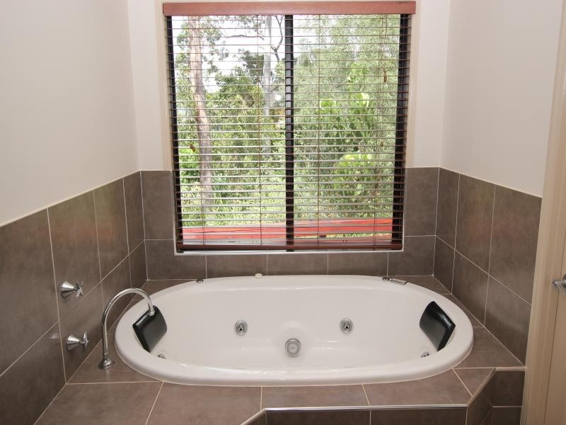 9 Shadowbrook Place, Yeppoon QLD 4703