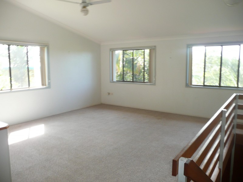 1 Cottonwood Place, Taranganba QLD 4703