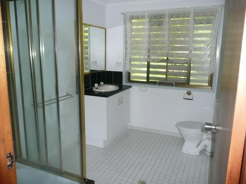 1 Cottonwood Place, Taranganba QLD 4703