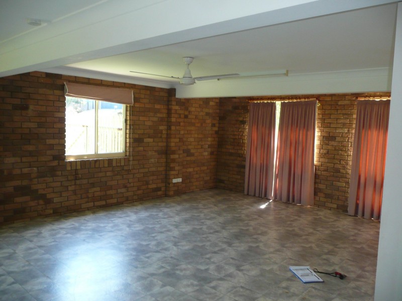 35 Strow Street, Barlows Hill QLD 4703