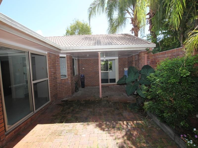 25 CHRISNEY ST, Yeppoon QLD 4703