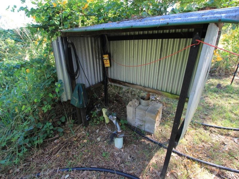 11 CEMETERY ROAD, Cawarral QLD 4702