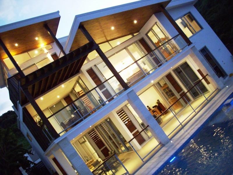 8 Hermes Street, Yeppoon QLD 4703