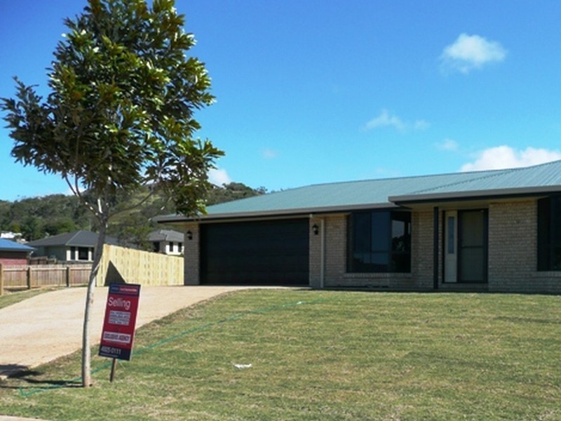 9 Downs Field Place, Yeppoon QLD 4703
